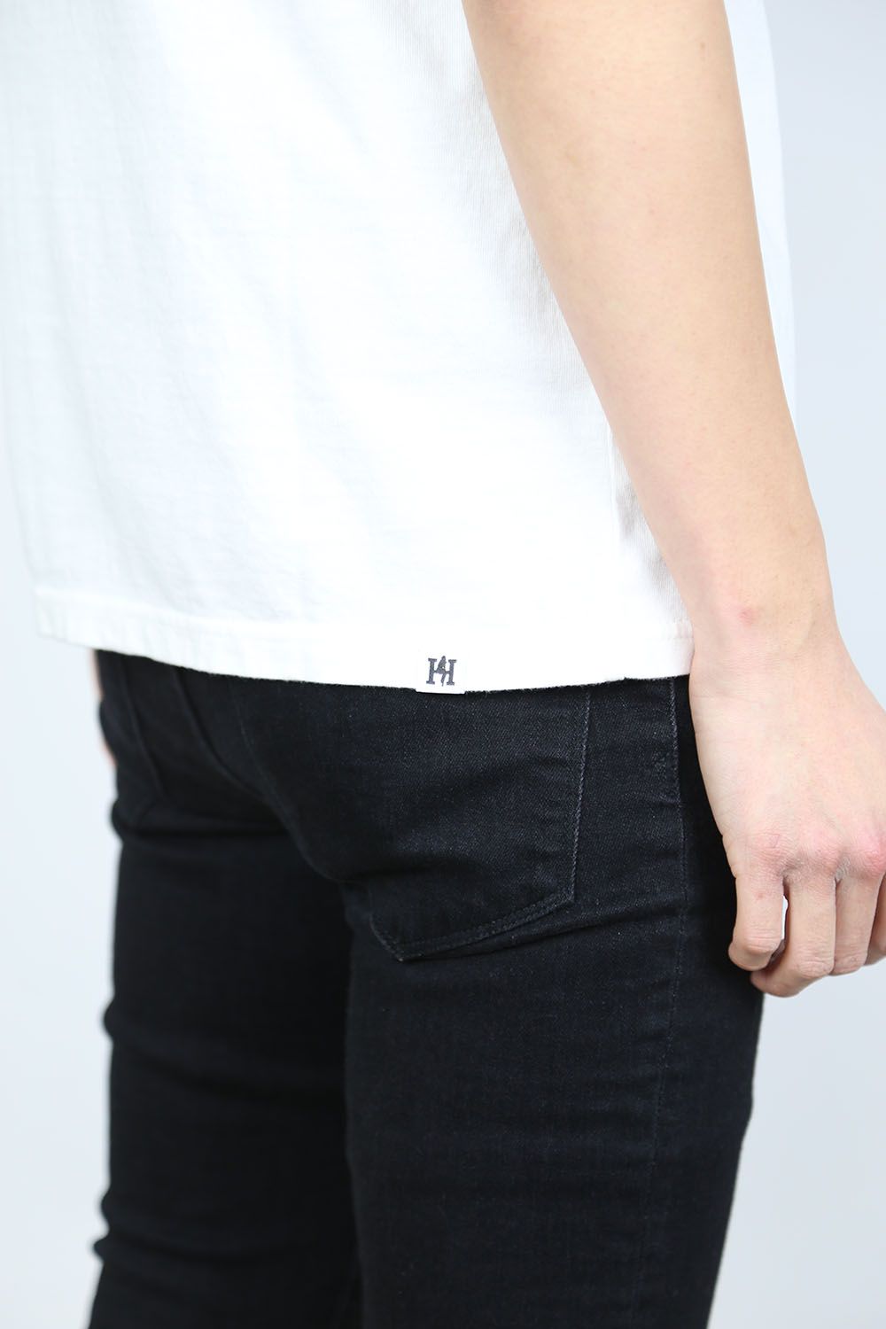 HYS X Tシャツ / ホワイト