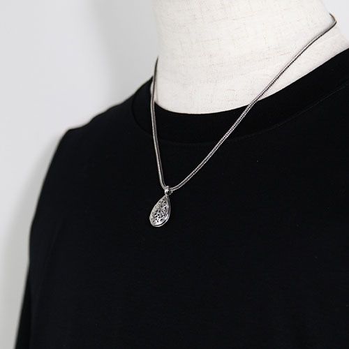 Garden Shadows Drop Pendant / GP007