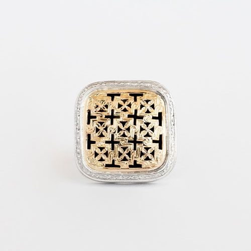 Garden Shadows Square Ring / GR047
