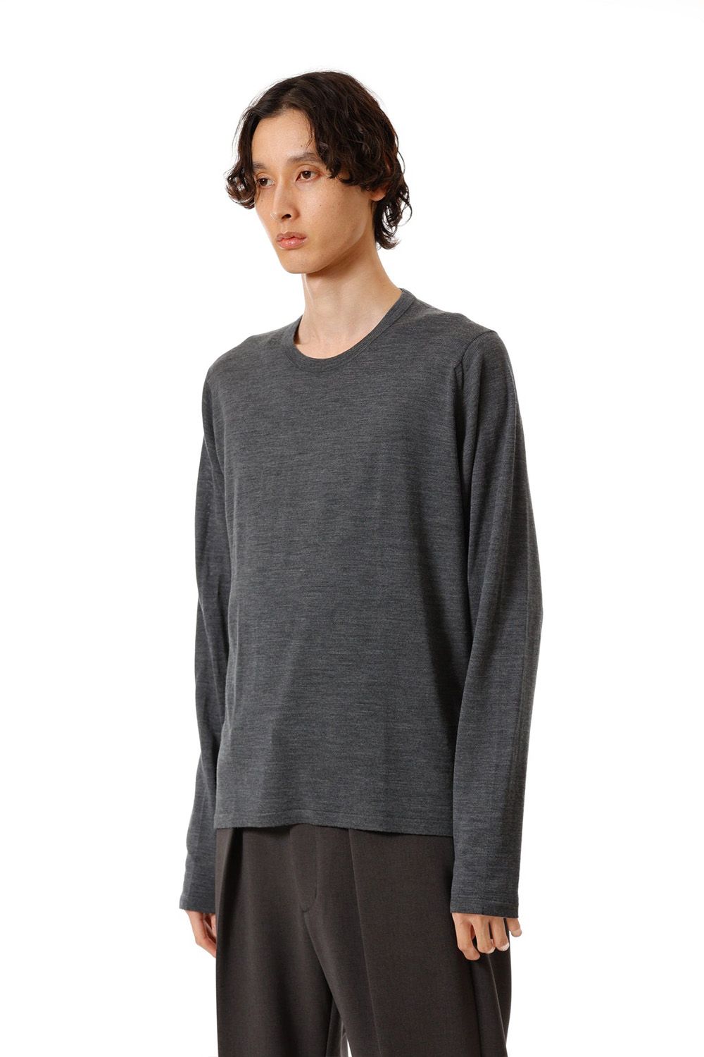 × JOHN SMEDLEY MERINO EXTRAFINE WELTED CREW NECK L/S / ダークグレー