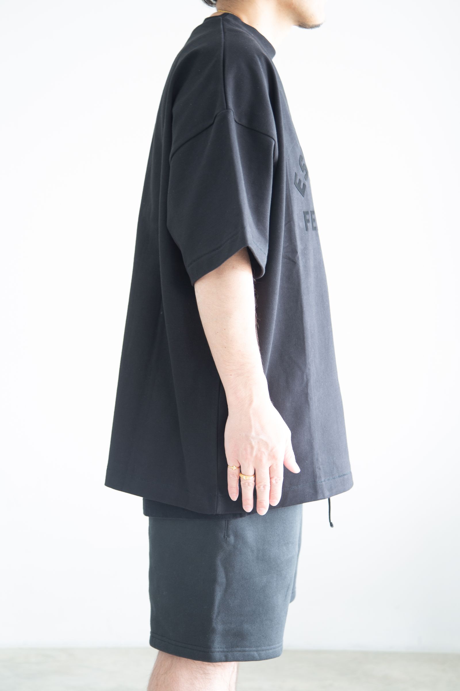 24SS FRONT LOGO SS TEE / ジェットブラック