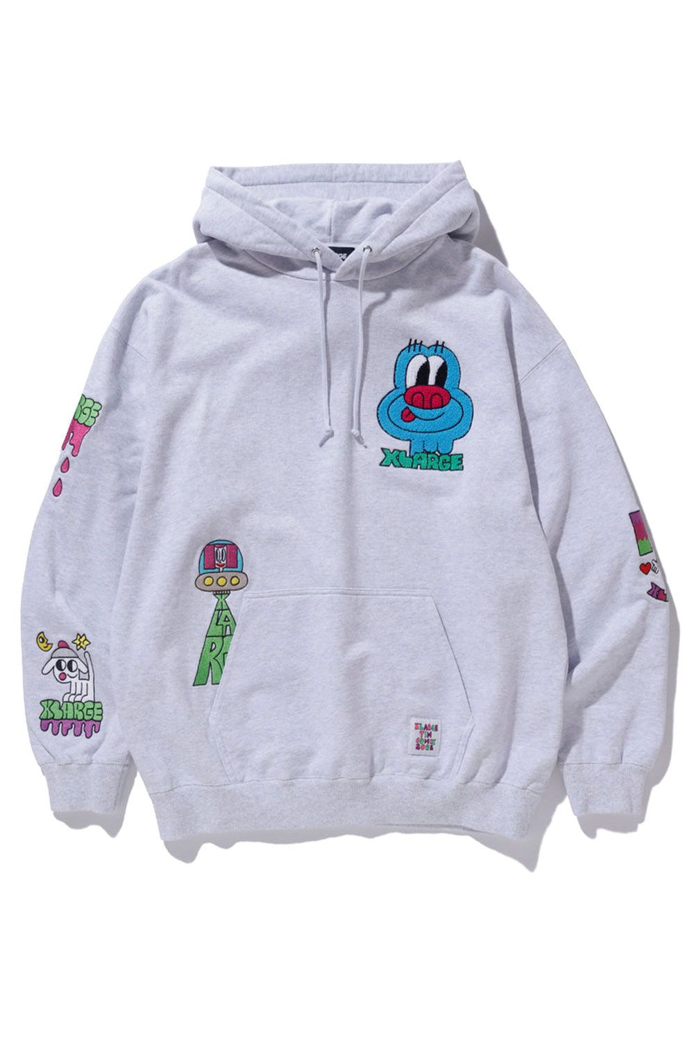 XLARGE - TIM COMIX CHENILLE EMBROIDERED HOODED SWEAT / ブラック 