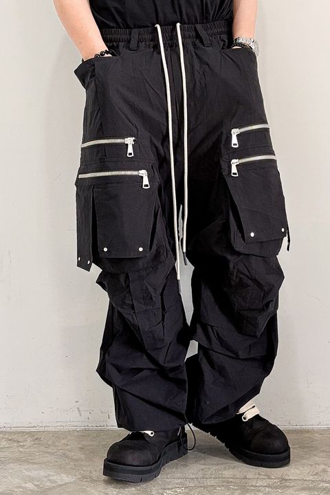 CARGO TUCK WIDE / ブラック