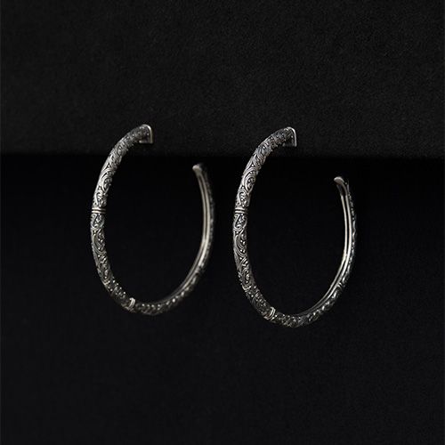Eden’s Garden Medium Hoop Earrings / GA011