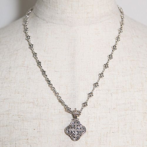 Cross Pendant / GP028