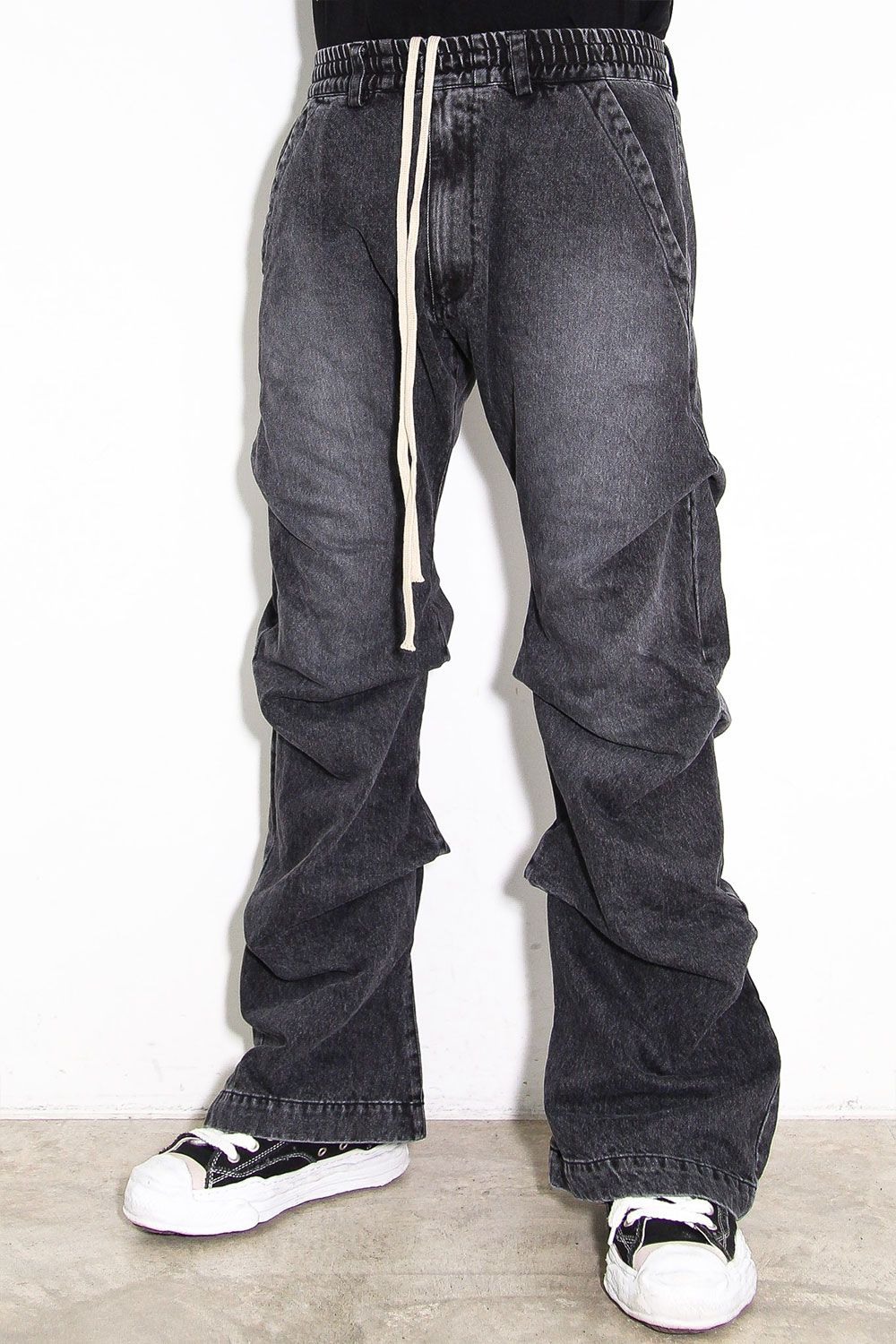 A.F ARTEFACT STRING-SQUEEZING WIDE PANTS / COTTON LINEN
