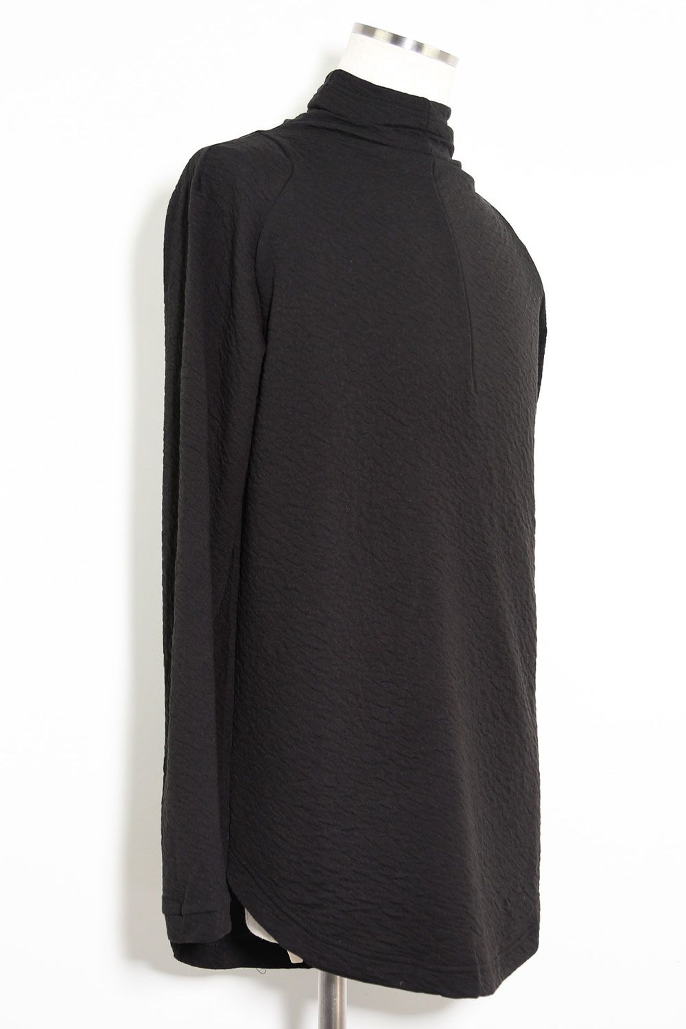 MOCK NECK LONG SLEEVE T-SHIRT 223-303 / シボ加工モックネックロングスリーブTee / ブラック