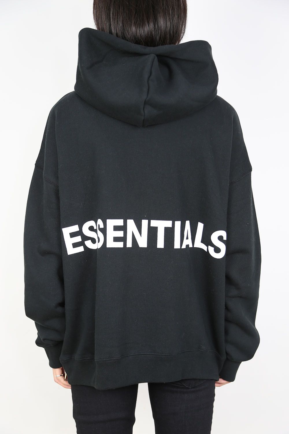 FOG ESSENTIALS - BACK LOGO HOODIE / ブラック | Tempt