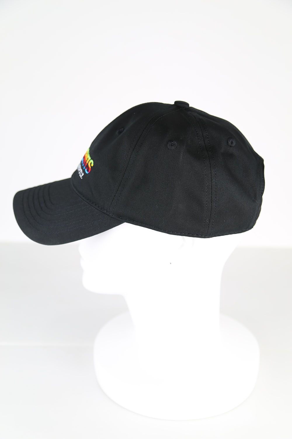 VETEMENTS - THINK DIFFERENTLY LOGO CAP / ブラック | Tempt VETEMENTS - THINK DIFFERENTLY LOGO CAP / ブラック | Tempt