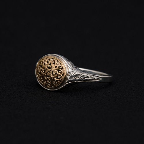 Mediterranean Oval Pinky Ring / GR118