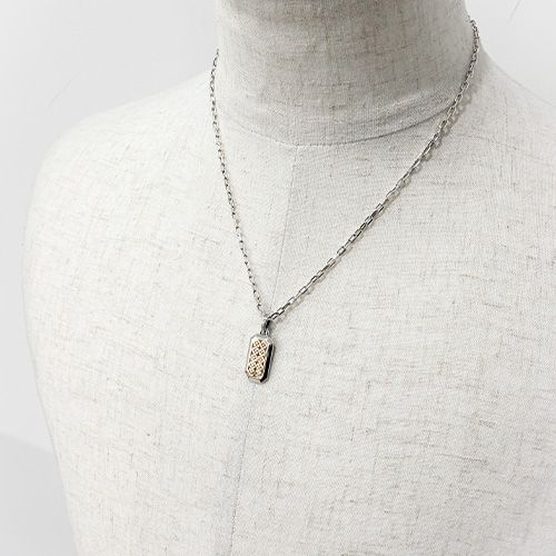 Simplicity Cross Pattern Pendant / GP033