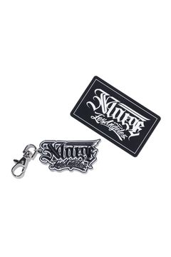 OLD ENGLISH LOGO KEYCHAIN -