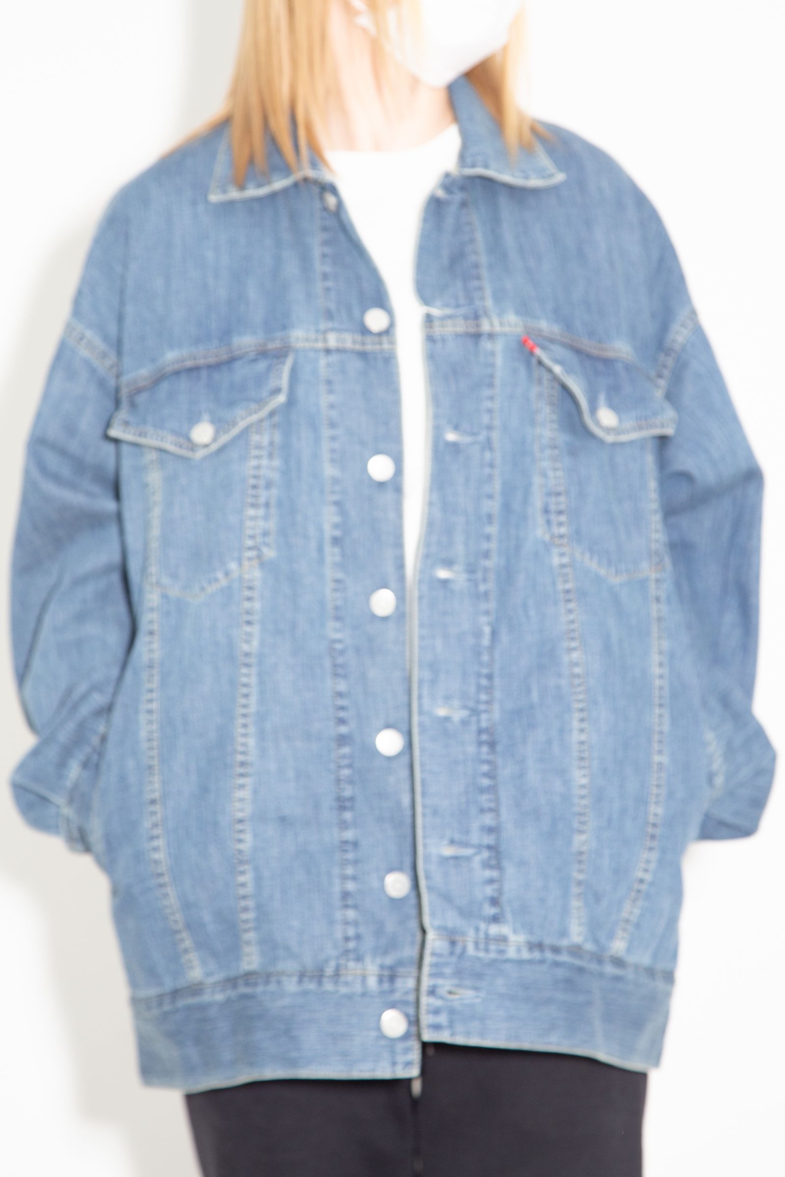 LEVITATED GIRL刺繍 オーバーデニムジャケット / ライトインディゴ