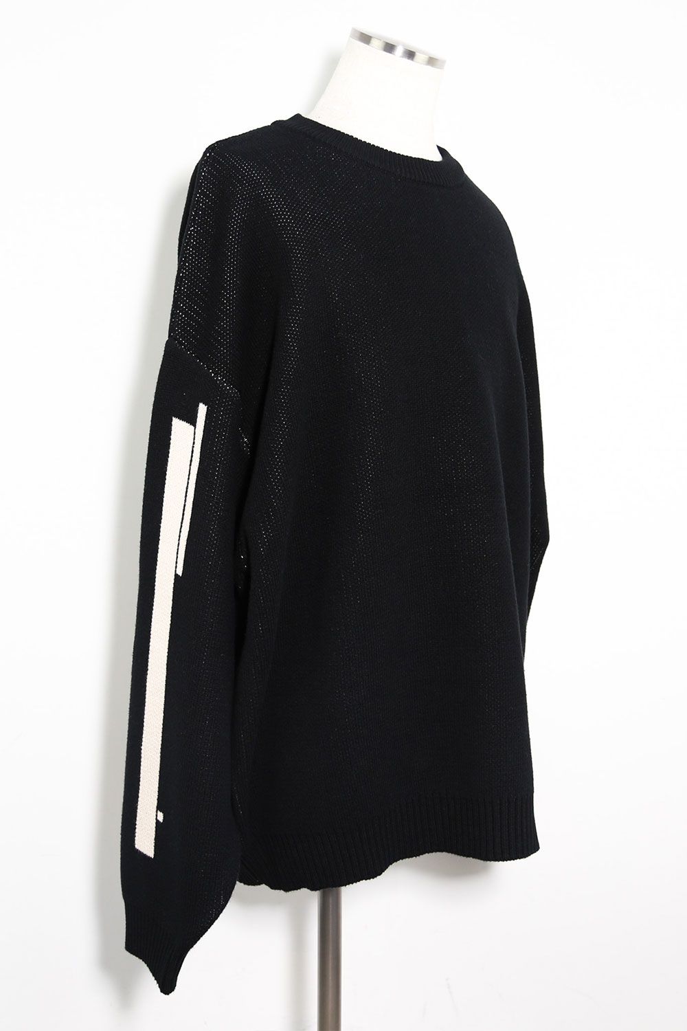 ジオメトリックパターンニット / Geo Pattern Knit Top / ブラック×アイボリー