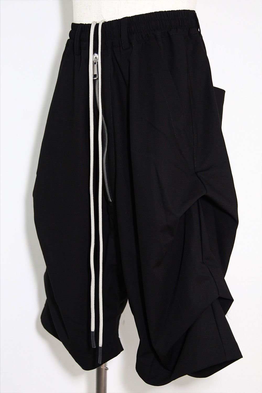 [ラスト1点 サイズ1] サマーウールタックショーツ / Summer Wool Tuck Shorts / ブラック / ag-11020-2