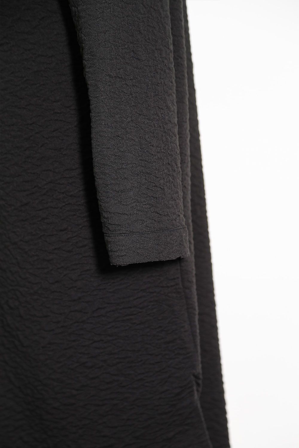 LONG CARDIGAN 223-304 / シボ加工ロングカーディガン / ブラック