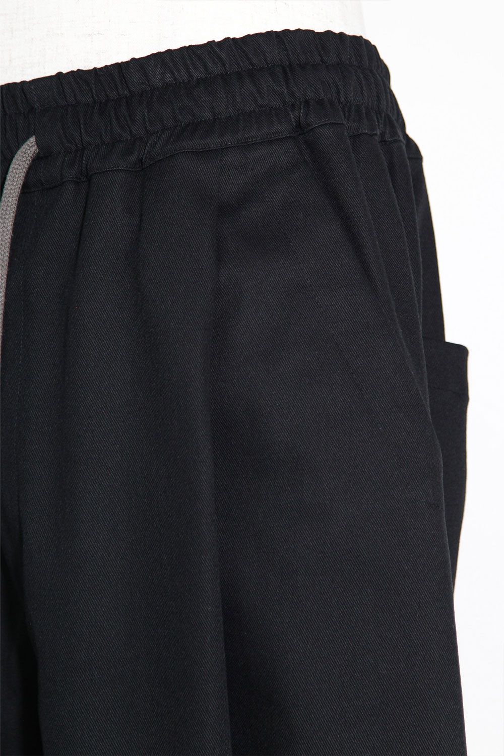 ベルトパーツワイドパンツ / Belt Parts Long Pants / ブラック