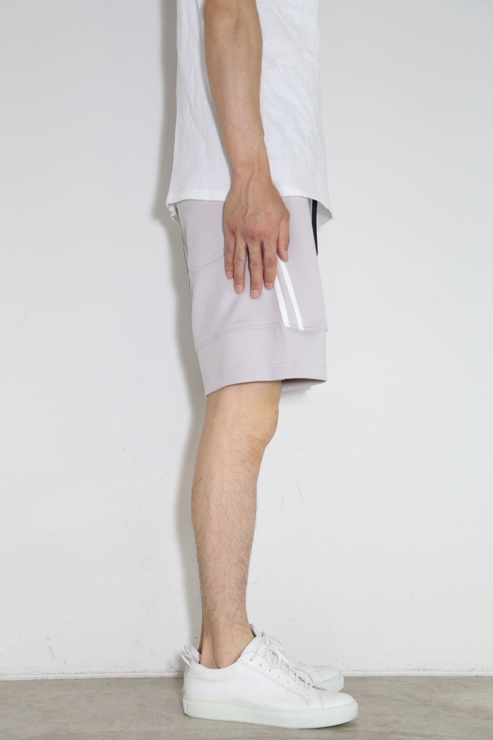 TYLER LINE SHORTS / グレー×ホワイト
