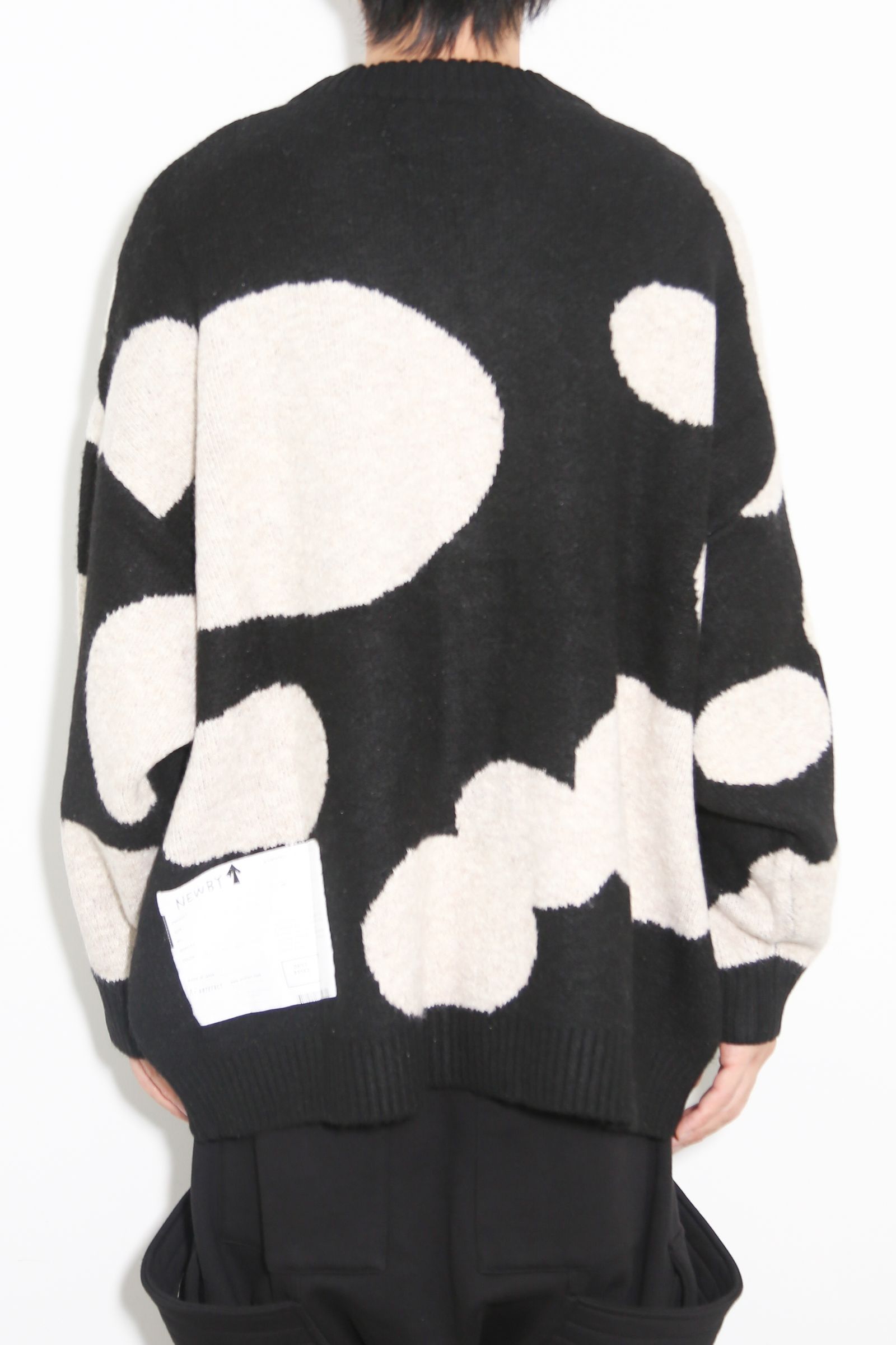 ドット模様オーバーサイズカーディガン / Polka Pattern Knit Cardigan / ブラック×ベージュ / ag-8010