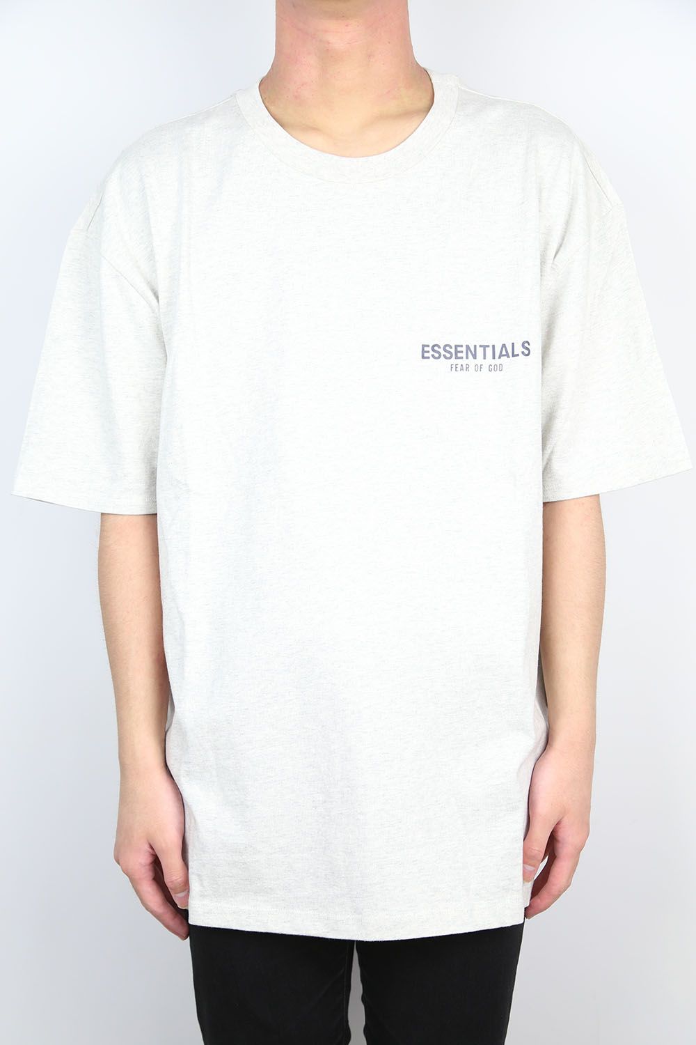 関税込み＊FEAR OF GOD ESSENTIALS＊FW21 Tシャツ オートミール Fear of God Essentials FW21 T-Shirt Beige FOG-FW21-114
