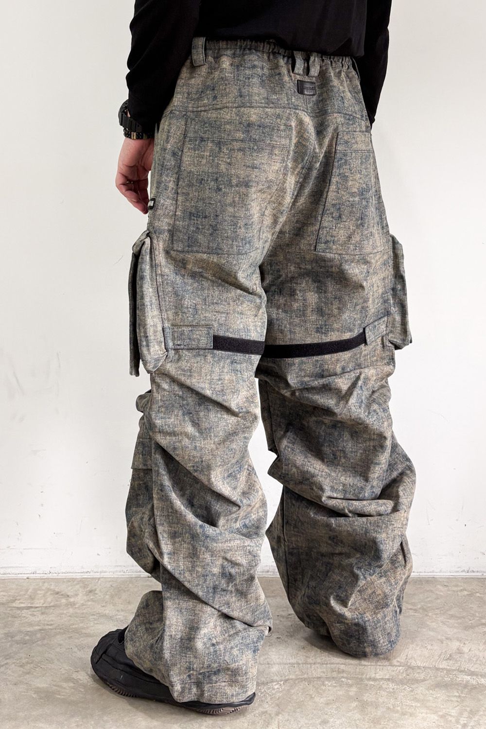 BLENDED SHADES DENIM CARGO TUCK WIDE PT / スチールブルー
