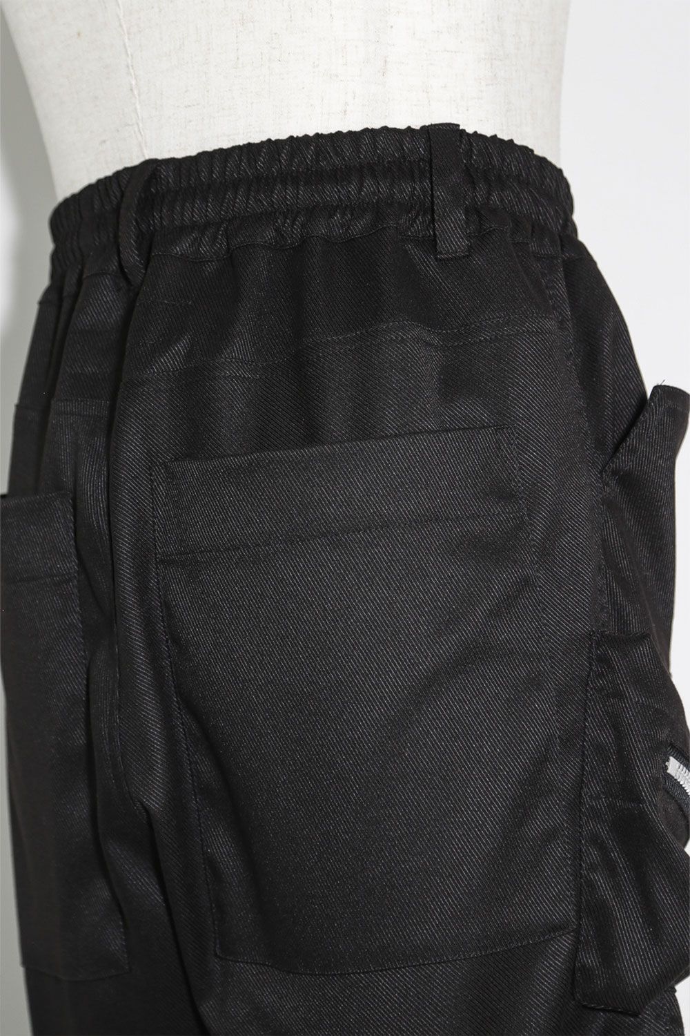 ツイル"モンスタータック"フレアバギーパンツ / Twill Tuck Flare Baggy Pants / ブラック / ag-10031-3