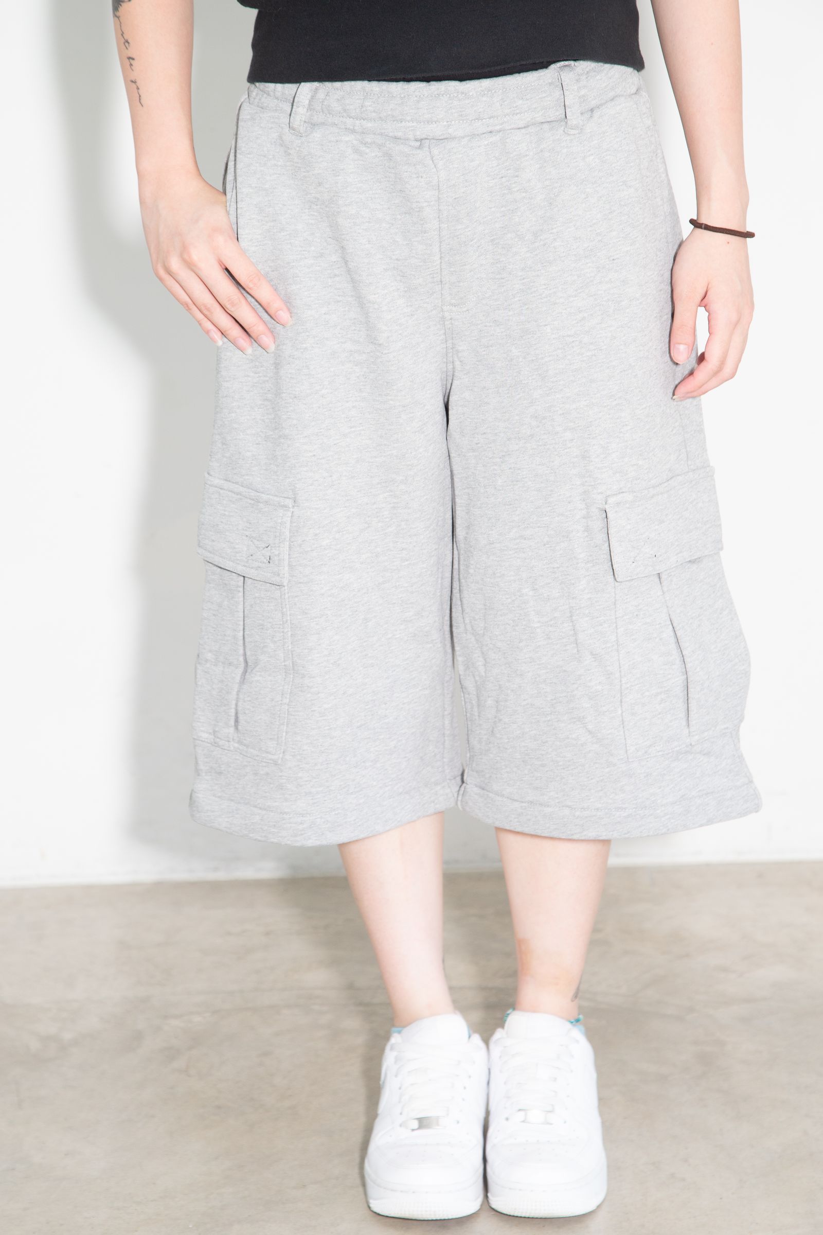 [ラスト1点 サイズM] EMBLEM POCKET 2WAY BUGGY SWEATPANTS / アッシュ