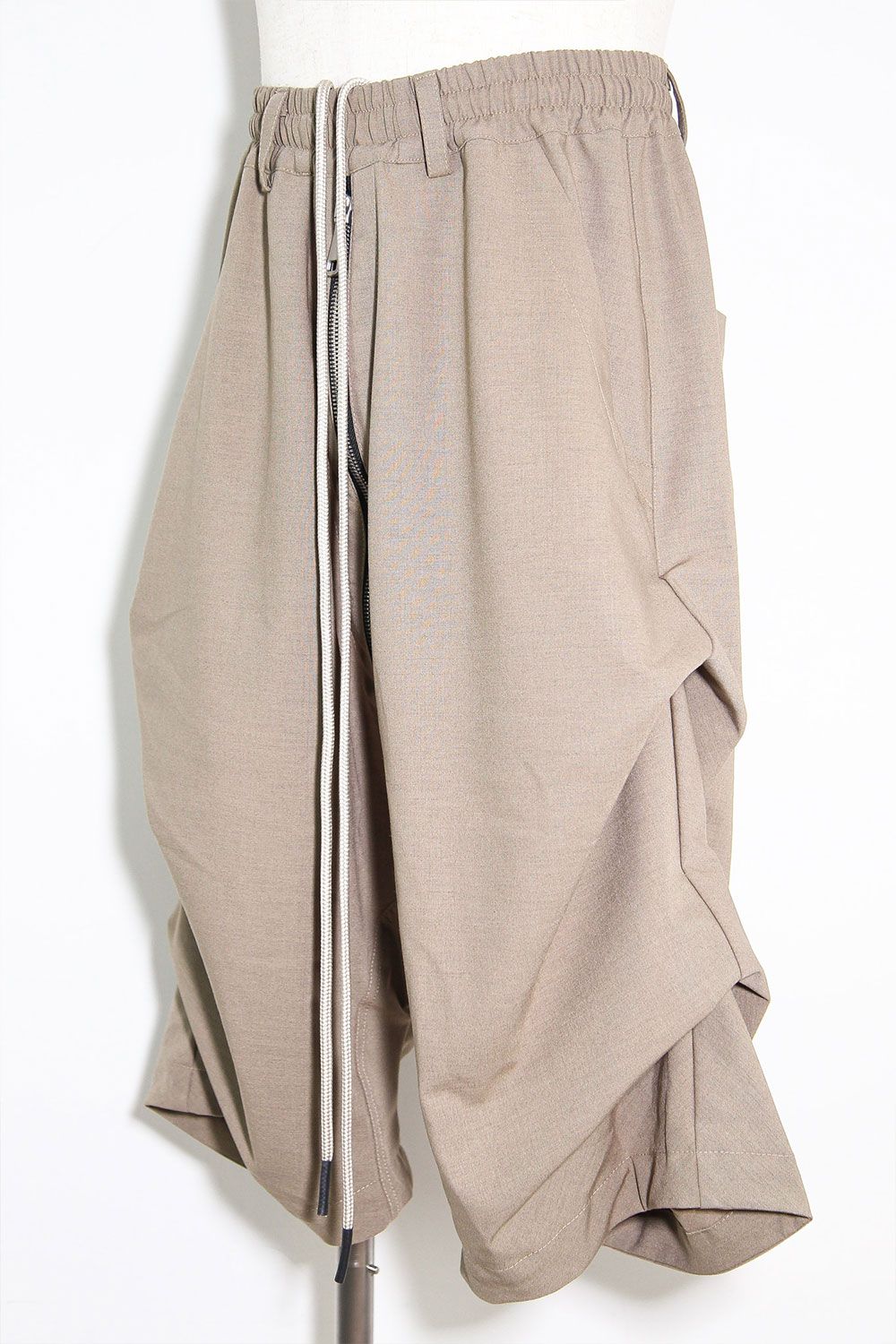 サマーウールタックショーツ / Summer Wool Tuck Shorts / ライトベージュ / ag-11020-2