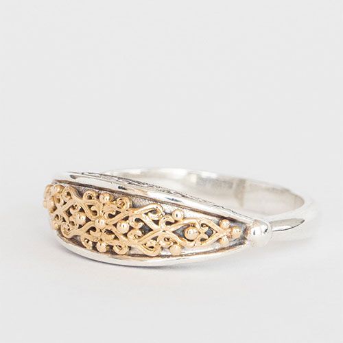 Aretousa Ring / GR028