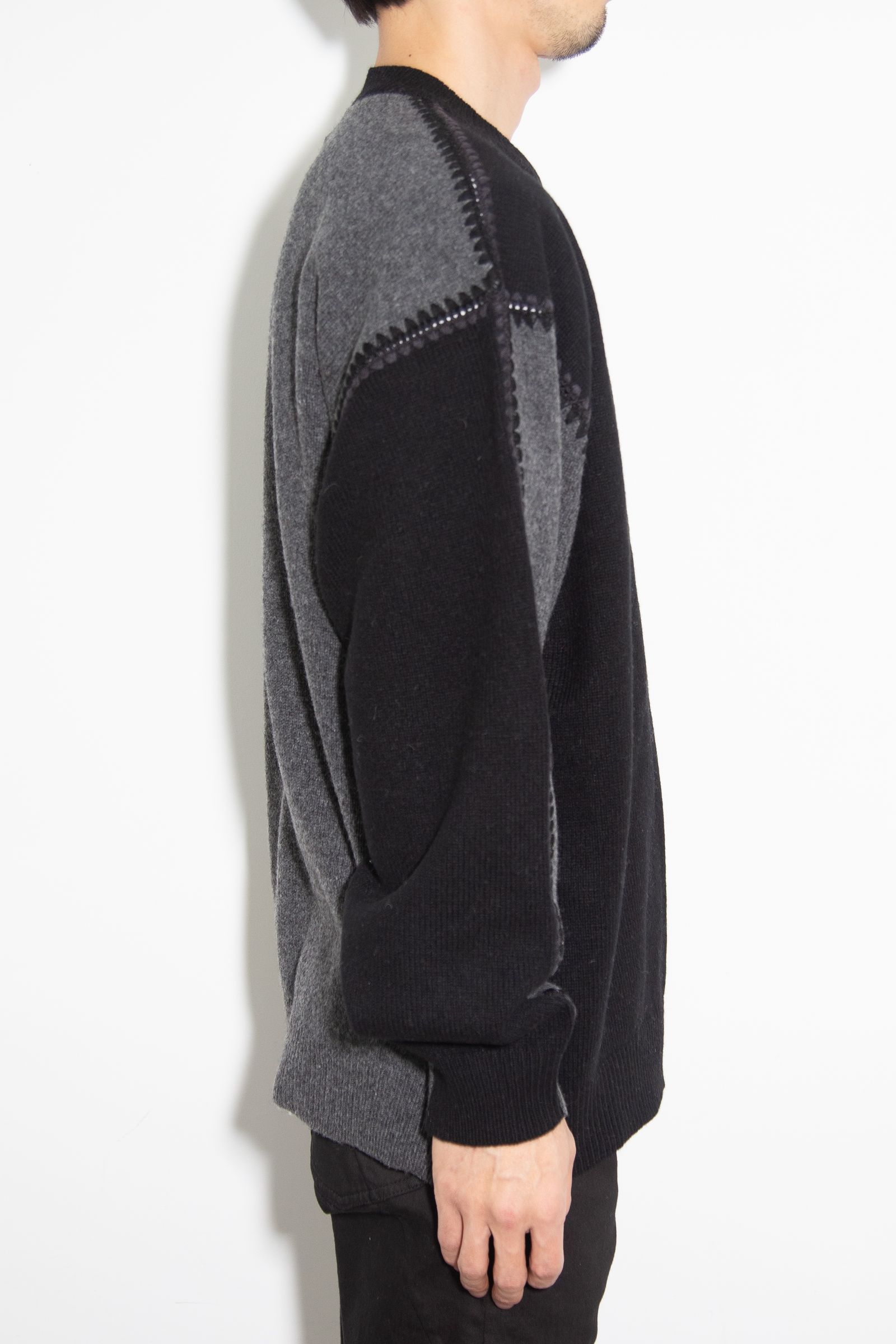 ［ラスト1点 サイズ3］OPPOSITE SHELL STITCH KNIT / グレー×ブラック