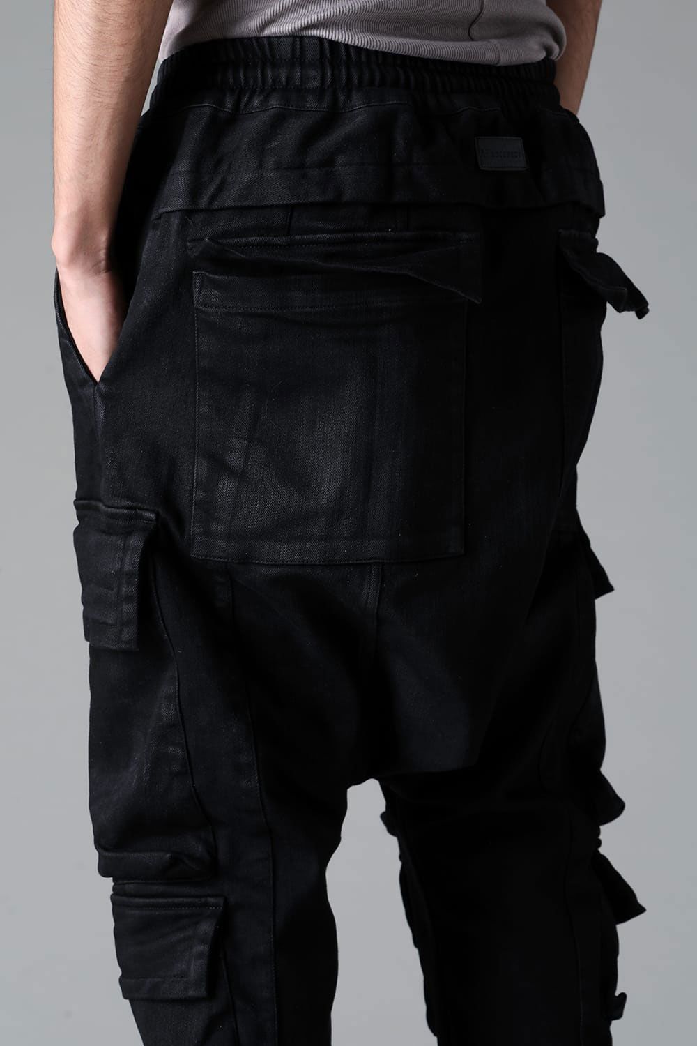 [ラスト1点 サイズ3] 【コーティングあり】サルエルカーゴジョガーパンツ / COATED SAROUEL CARGO JOGGER DENIM / ブラック / ag-12042-1