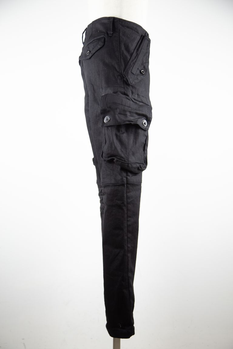 JULIUS - ガスマスクスキニーカーゴパンツ / ブラック | Tempt 