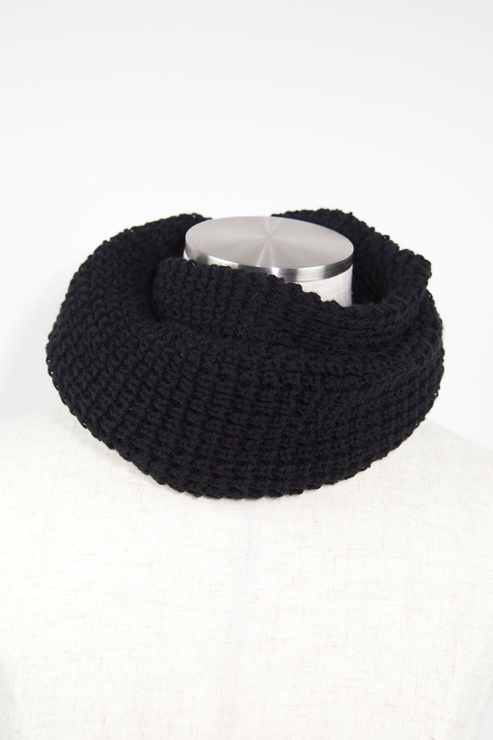 SNOOD SWEATER / ブラック
