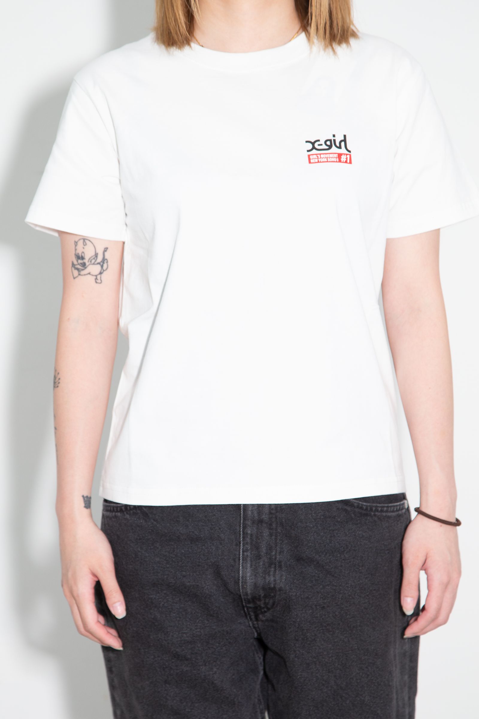 COLORED BOX FACE S/S TEE / ホワイト