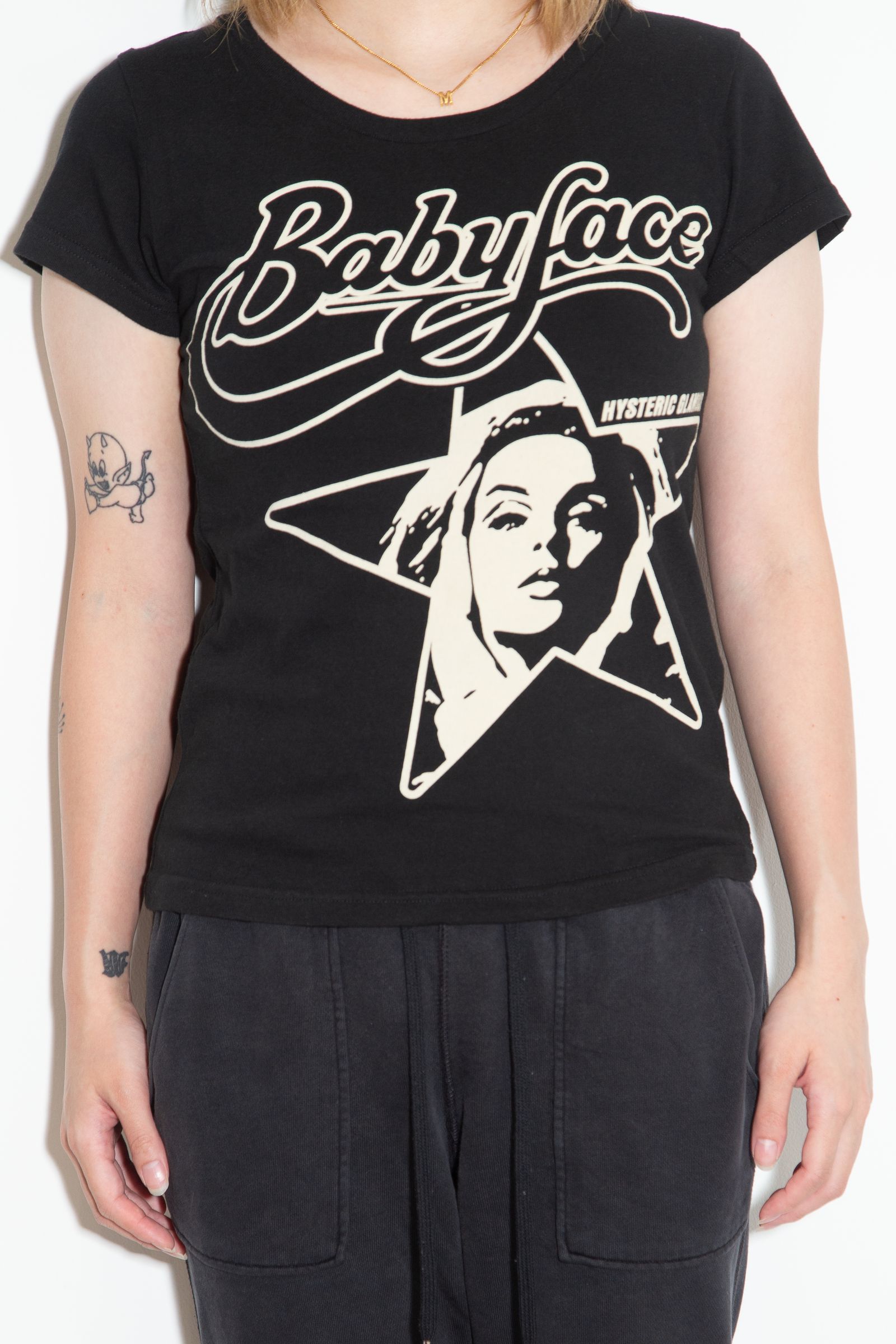 HYSTERIC BABYFACE STAR Tシャツ / ブラック