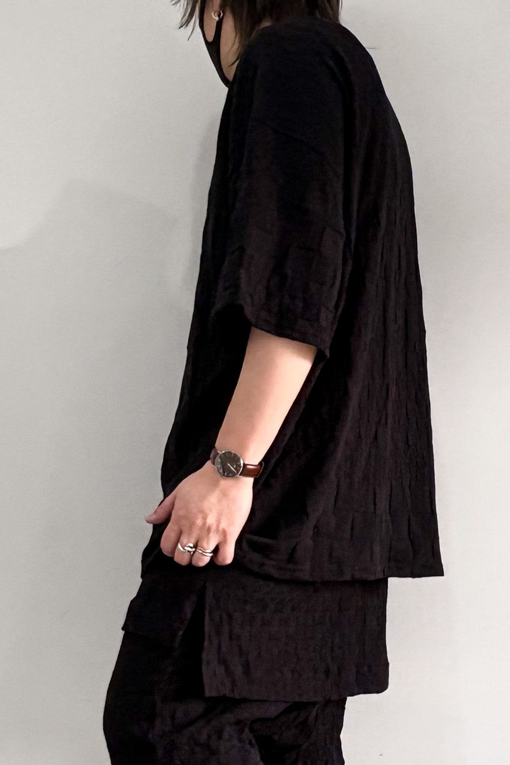 GRADIENT PLAID PATTERN JUMBO TEE / ブラック
