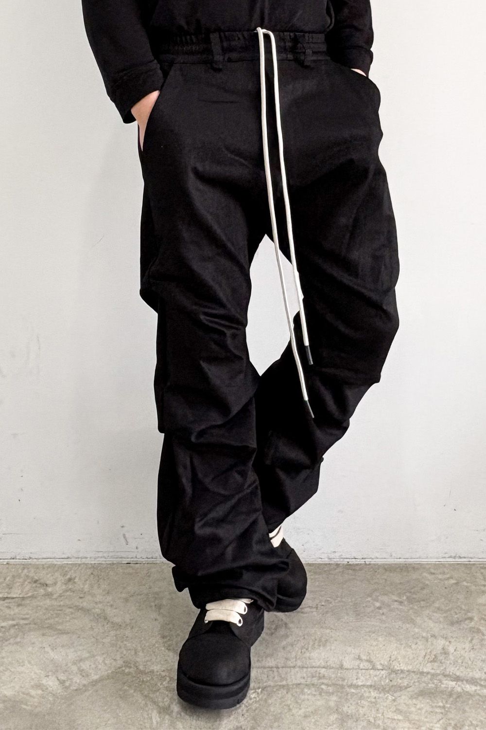 ブーツカットタックパンツ / BOOTS CUT TUCK PANTS / ブラック / ag-8060-2