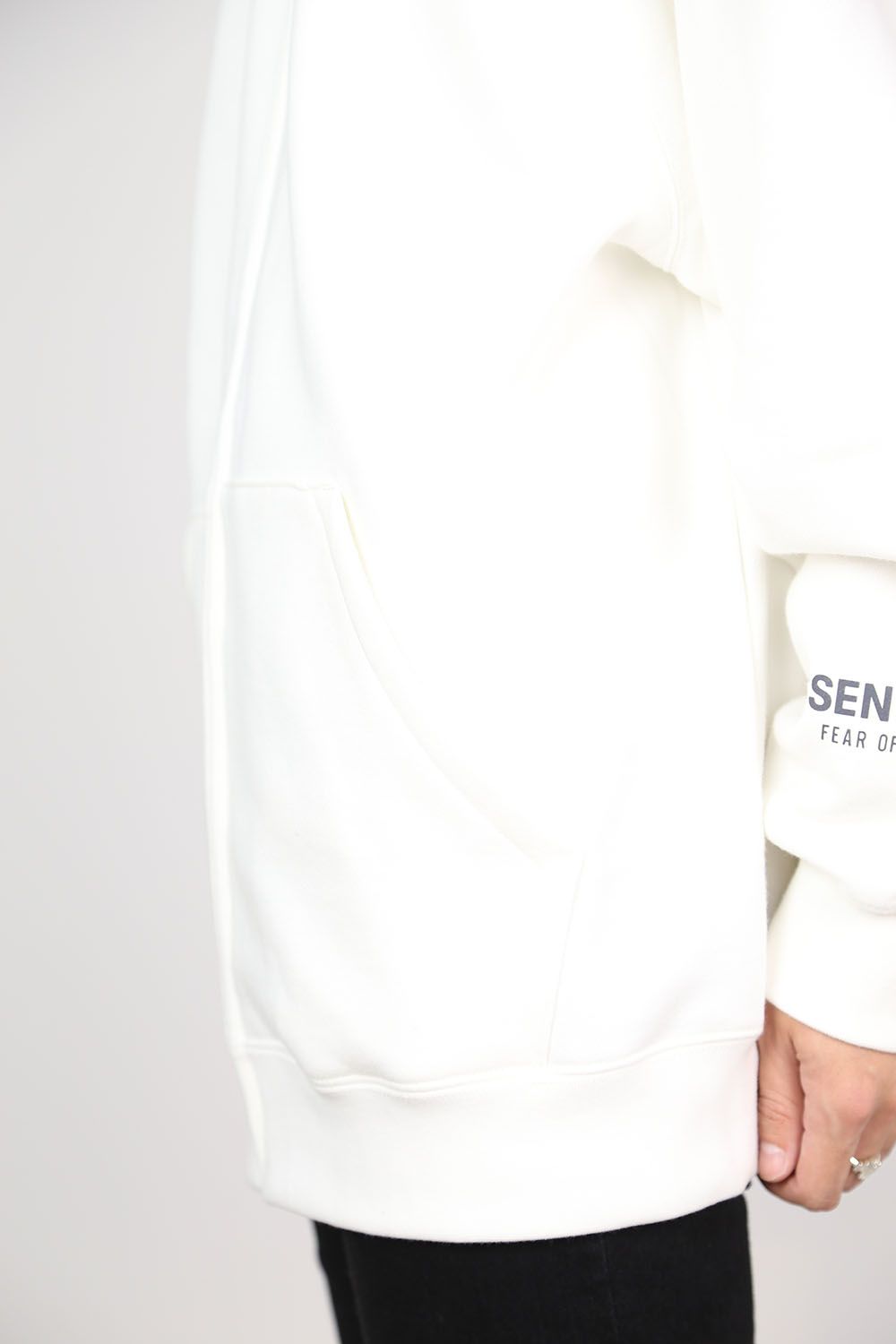 FULL ZIP HOODIE / ホワイト