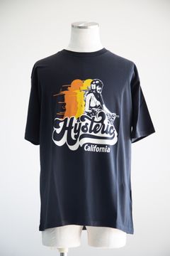 CALIFORNIA 70 Tシャツ / ブラック