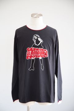 VIXEN GIRL Tシャツ / ブラック
