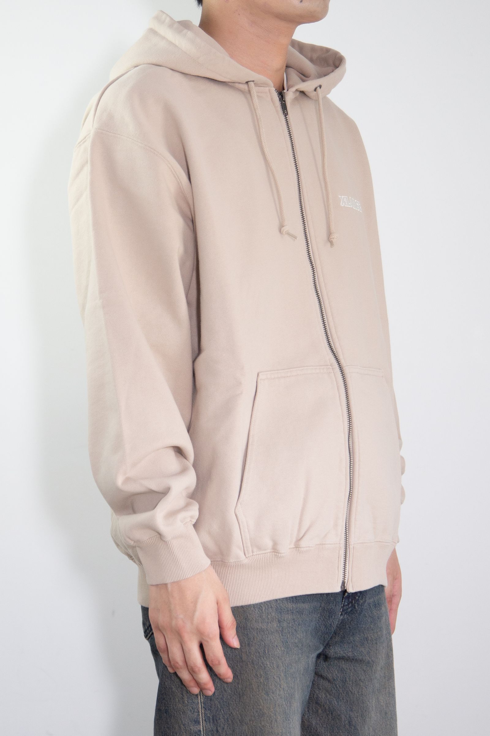 SLANTED OG ZIP HOODED SWEATSHIRT / ベージュ