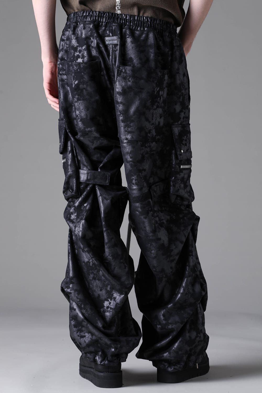 Sweat Cargo Tuck Wide Pants