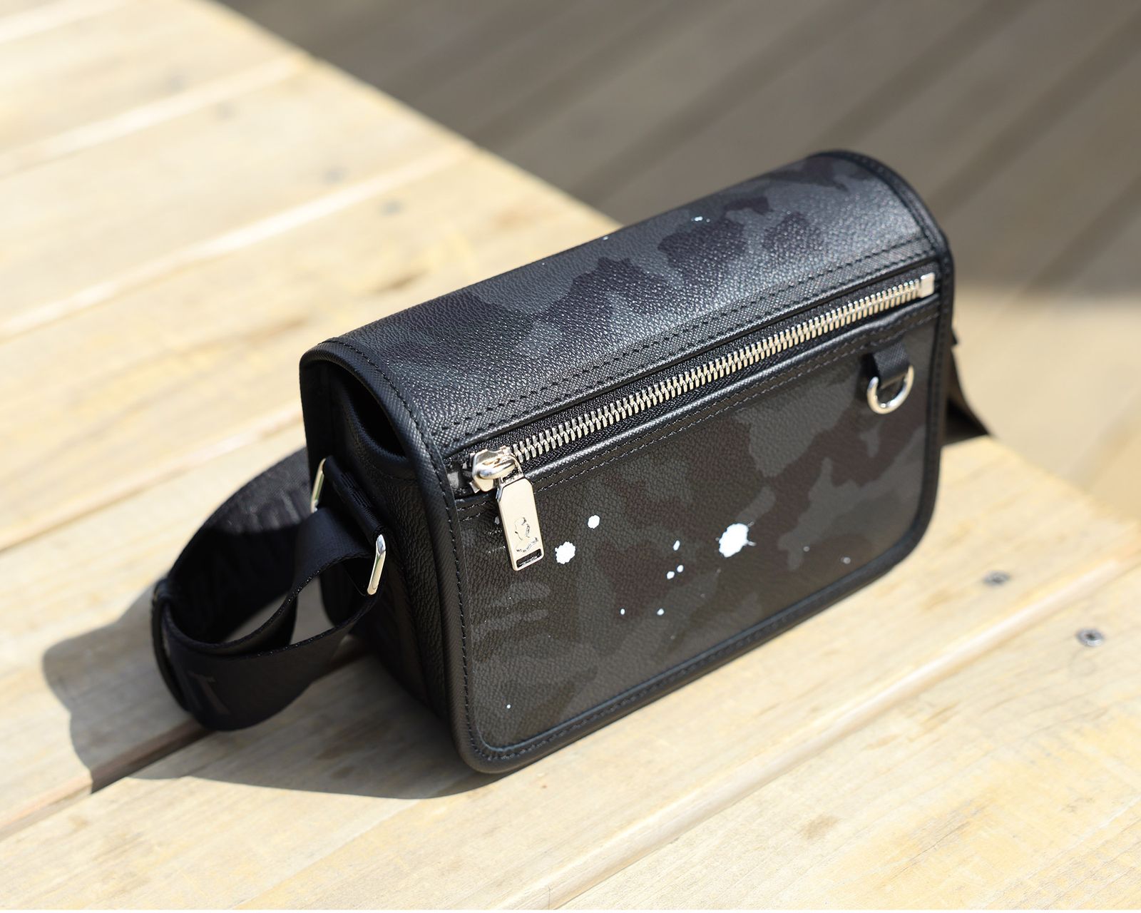 GENTILBANDIT スモールクロスボディ ブラックカモ 新品未使用！ GENTIL BANDIT - スモールクロスボディ / ブラックカモ | Tempt