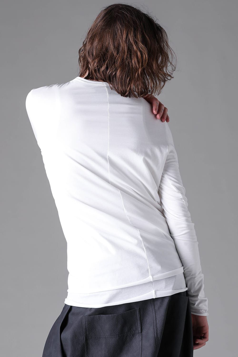 Layered Crew-Neck Log Sleeve