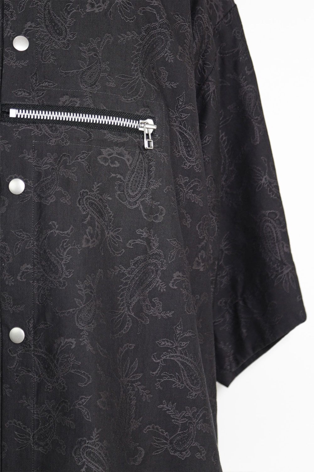 ペイズリー柄ハーフスリーブシャツ / Paisley Front Zip Harf Sleeve Shirts / ブラック / ag-9060-1