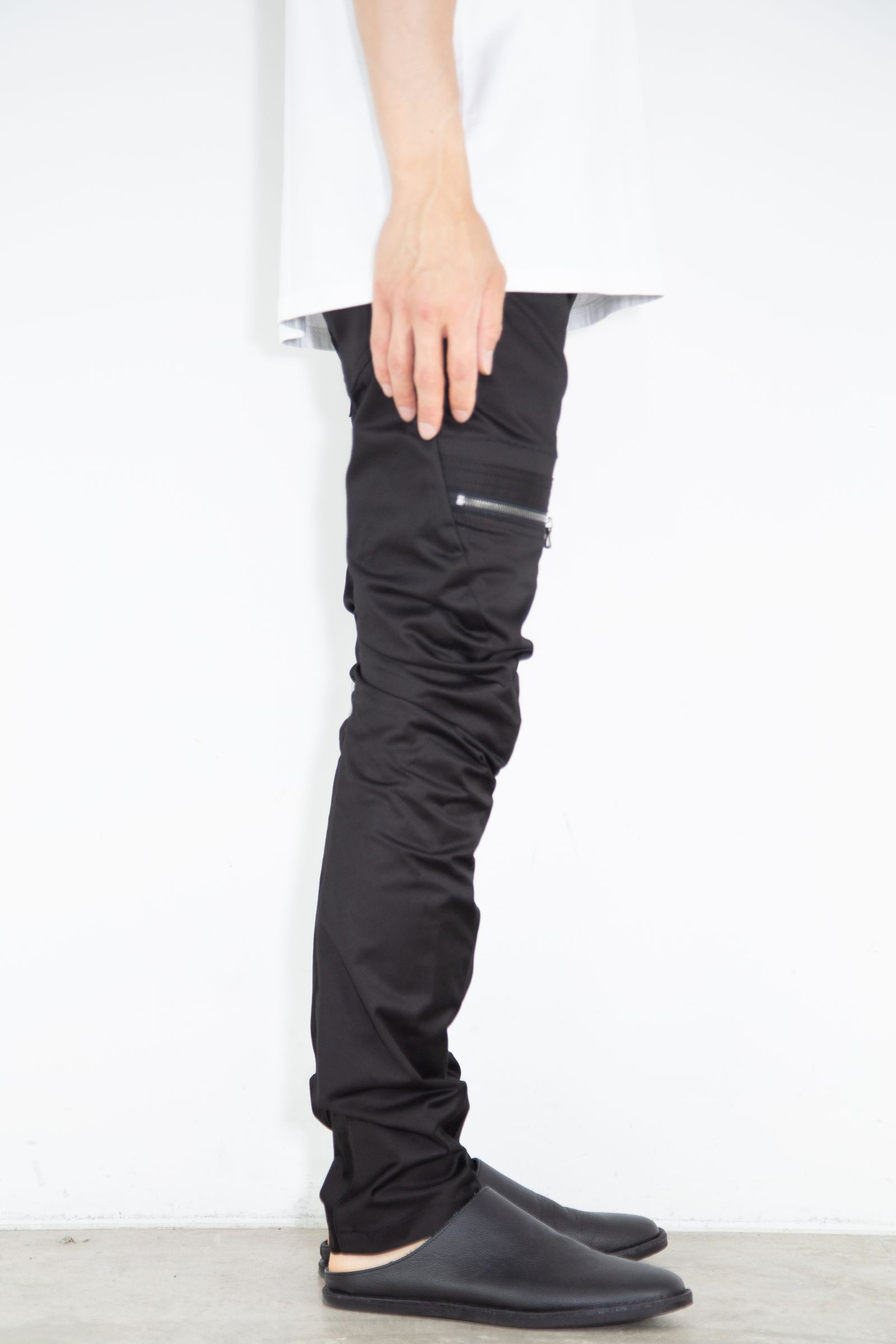 COTTON STRETCH SATIN / ブラック