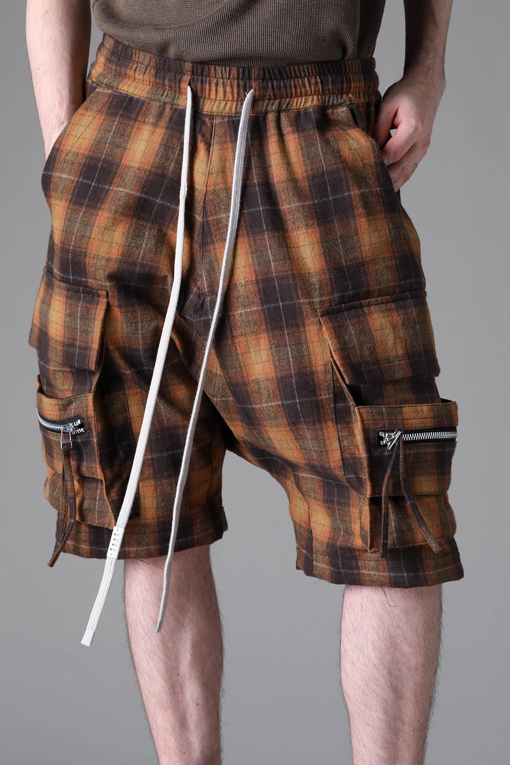 Plaid Sarouel Shorts