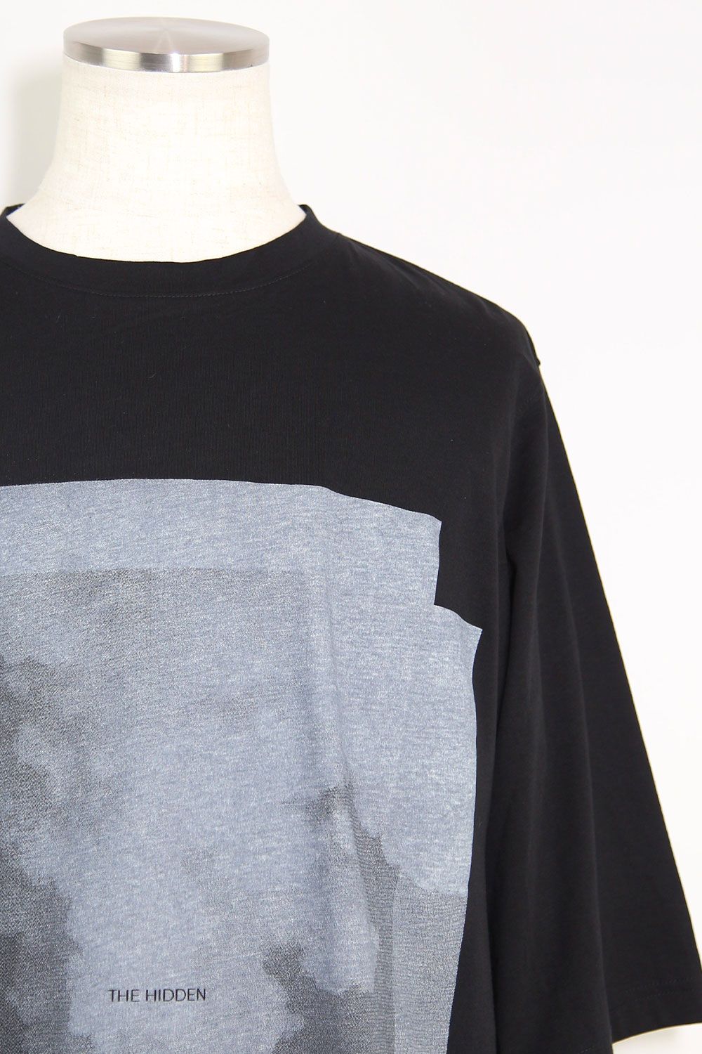 T-SHIRT 123-102 / リラックスフィットクルーネックTee / ブラック