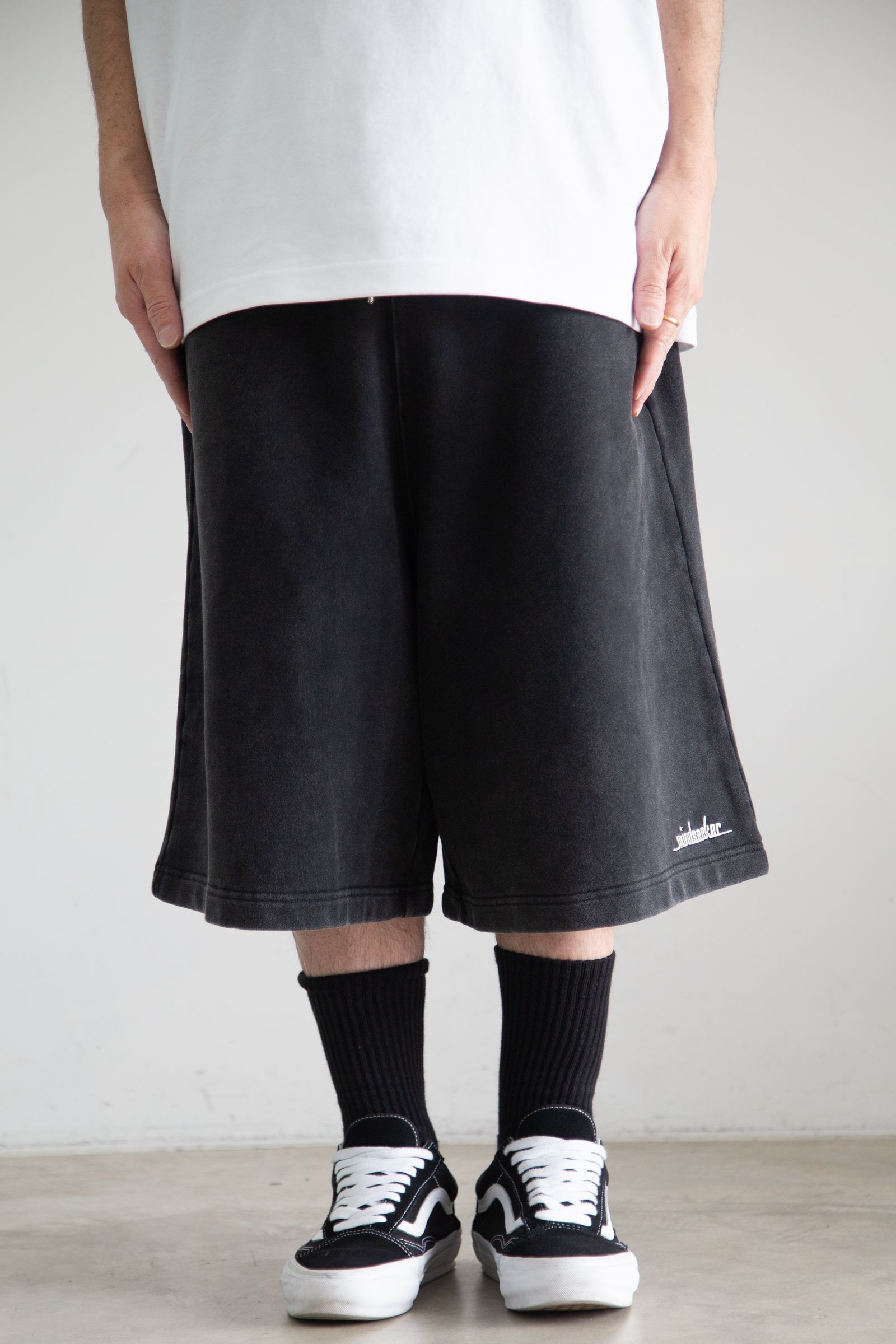 Flight Faded Sweat Shorts / ブラック