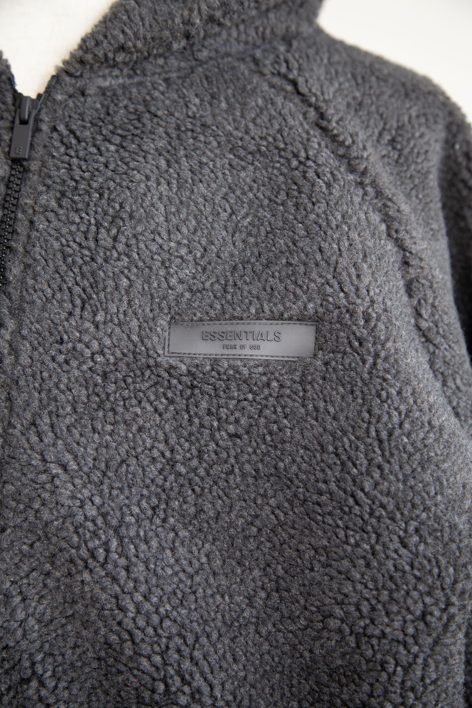 FOG ESSENTIALS - 22FW FLEECE HALF ZIP HOODIE JACKET / アイアン | Tempt